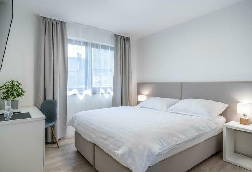 بنسيون 4 Pokoje