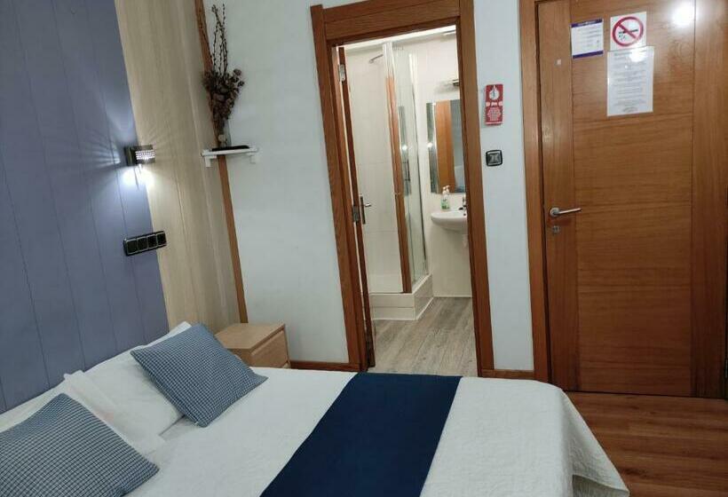 ペンション Alojadonosti City Center