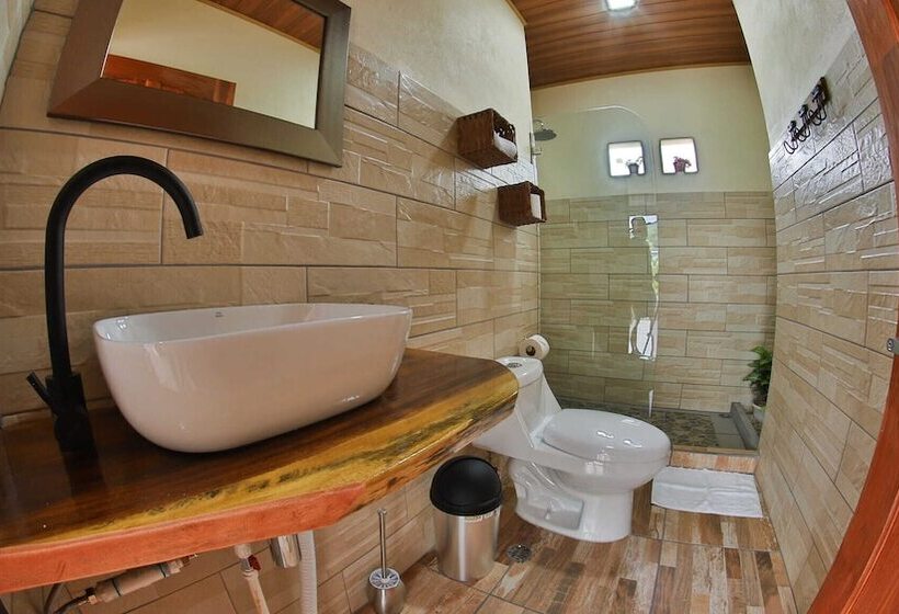 פנסיון Chongos Place