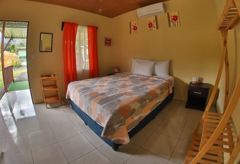 פנסיון Chongos Place