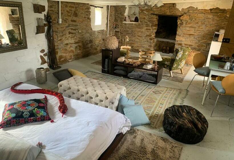 بنسيون Iziba Principality