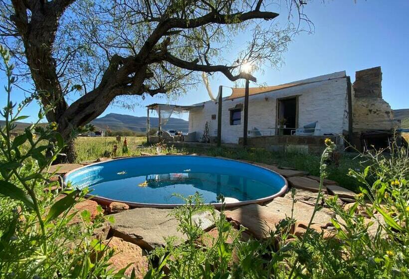 بنسيون Iziba Principality