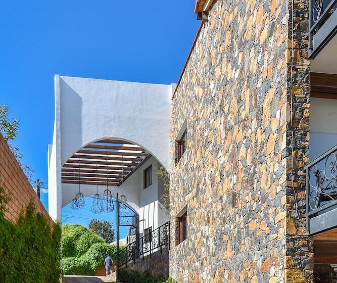 Quinta Tere Hotel & Gallery