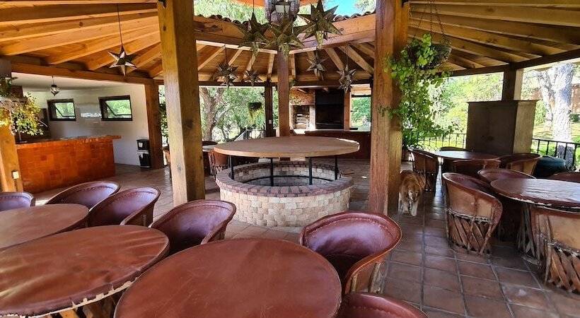 Quinta Tere Hotel & Gallery