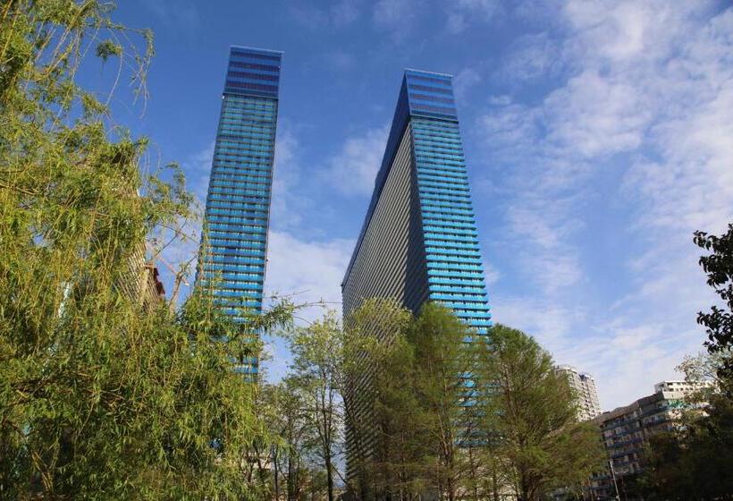 Sea View Aparthotel In Batumi