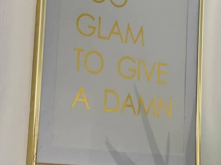 2 Bed Grade 2   Dates Back To 1500 S