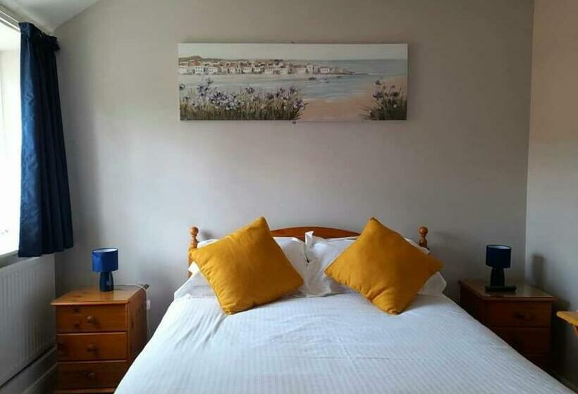 فندق صغير The Bell Inn