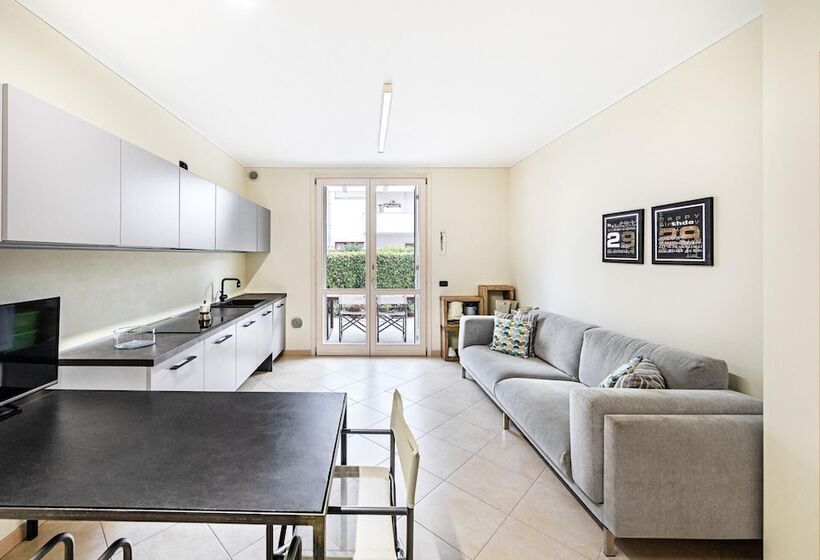 Appartamento In Villa Beatrice Pt7 By Wonderful Italy