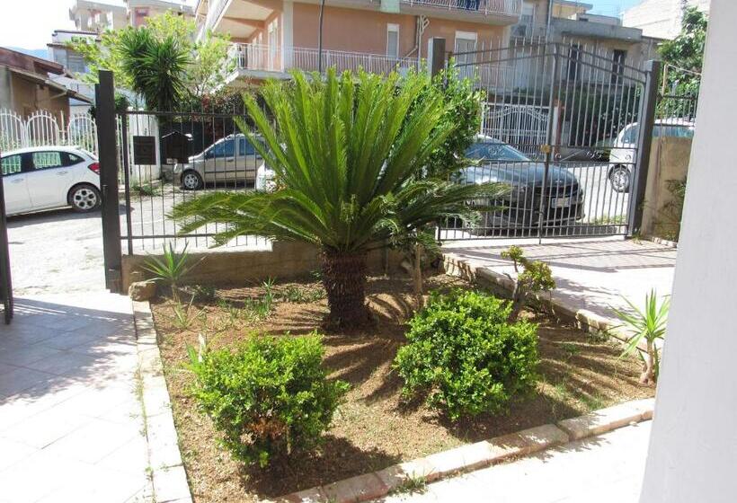 Bed and Breakfast La Cycas