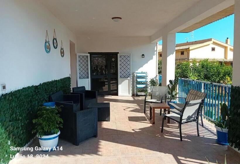 Bed and Breakfast La Cycas