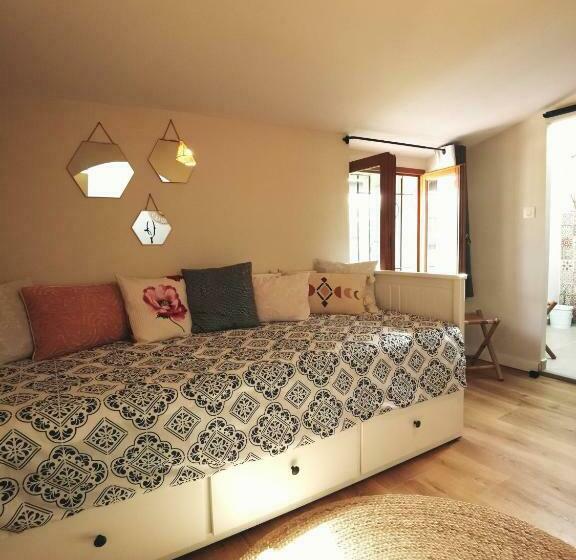 Bed and Breakfast Le Chant Du Coquelicot