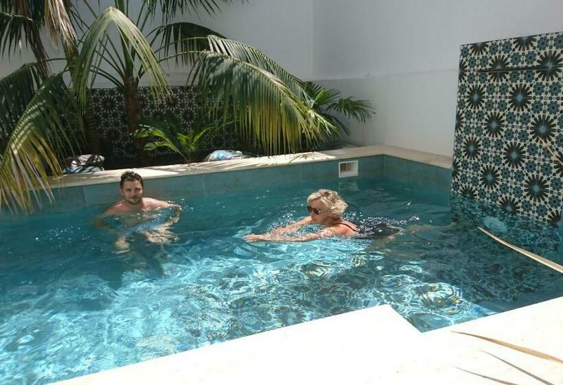 צימר Oasis De Bornos