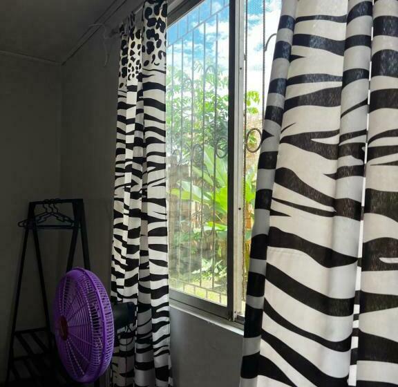 Bed and Breakfast Otorongo Guest House