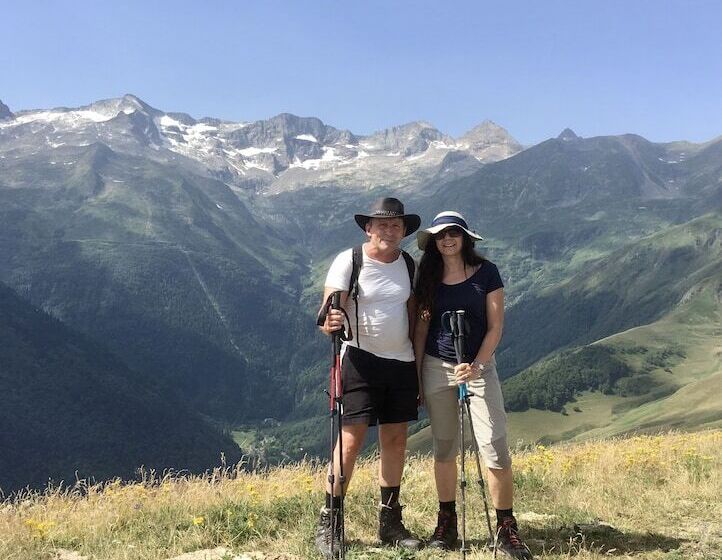 Cheriedel Bed & Breakfast & Art Gallery