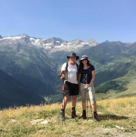 Cheriedel Bed & Breakfast & Art Gallery