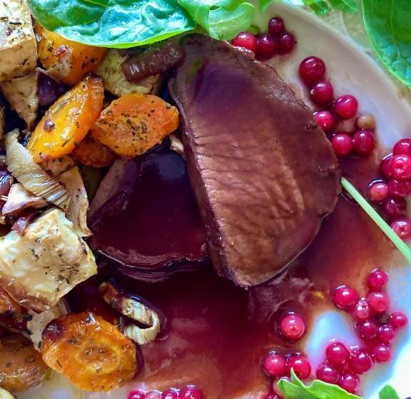 Cheriedel Bed & Breakfast & Art Gallery