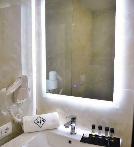 호텔 313 Villa City Center