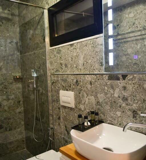 호텔 313 Villa City Center