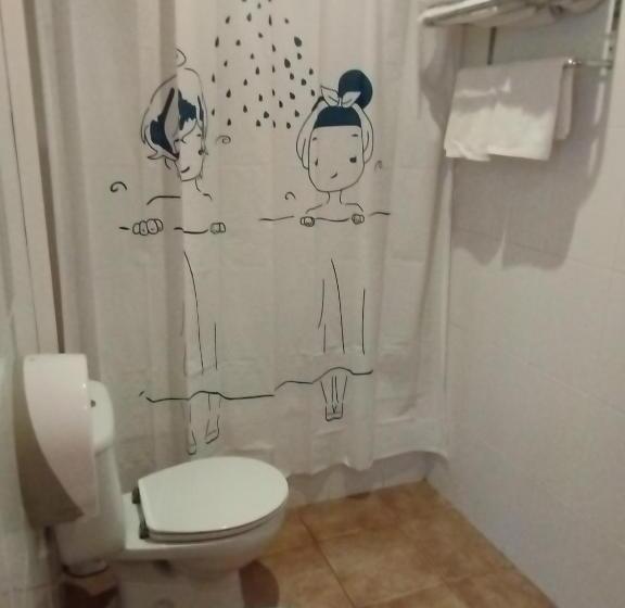 Отель Hostal Restaurant Paca