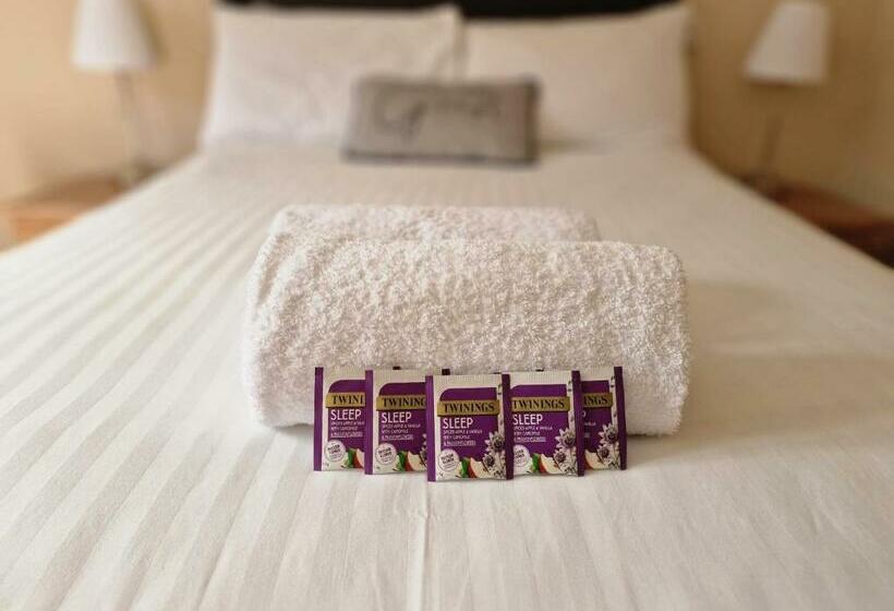 בית מלון כפרי The Poachers