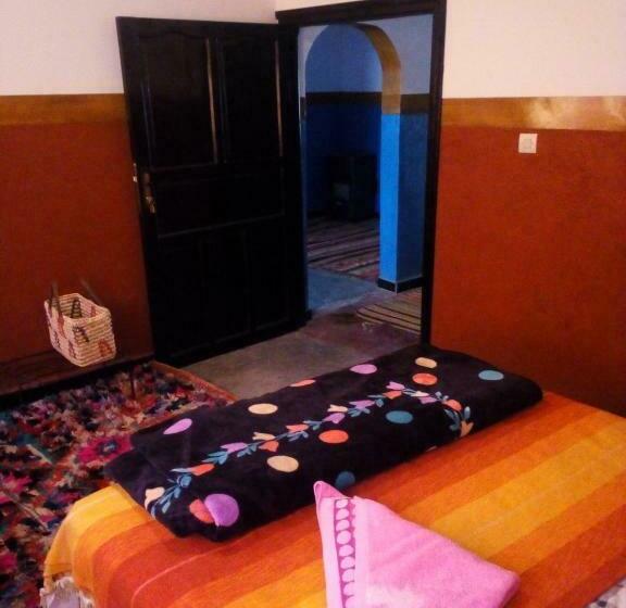 بنسيون Auberge Dar Le Lion Dades