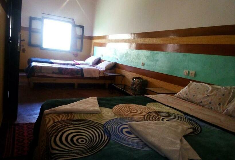 بنسيون Auberge Dar Le Lion Dades