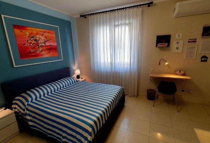 بنسيون Scilla Guest House