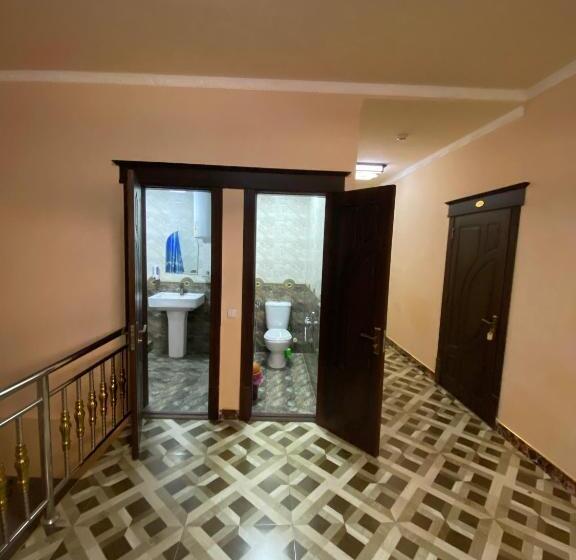 فندق صغير Shayx Jalol