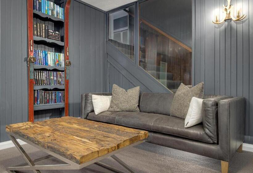 בית מלון כפרי Chalet Alpina