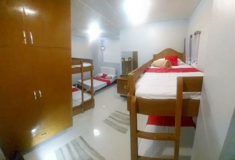فندق Reddoorz Hostel @ Ritz Place Baguio