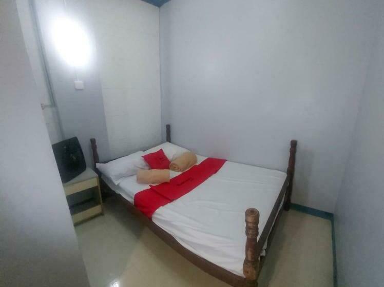 בית מלון כפרי Reddoorz Hostel @ Ritz Place Baguio