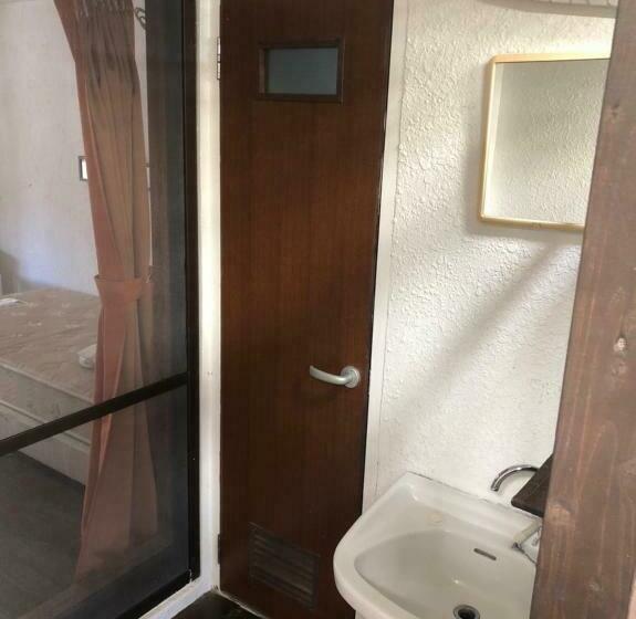 Pension (Hôtel basse catégorie) ゲストハウス303