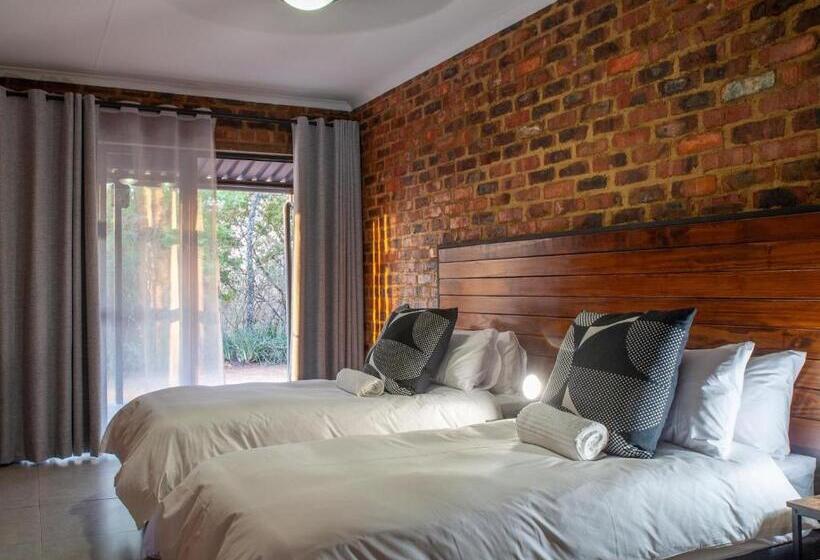 膳宿费 Featherwood Farm & Nyala Lodge