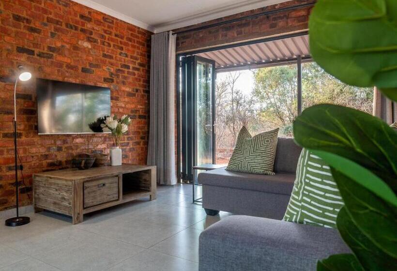 膳宿费 Featherwood Farm & Nyala Lodge