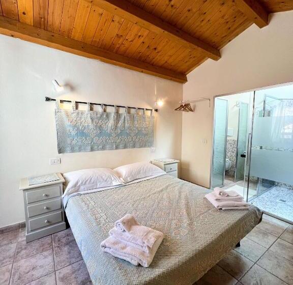 פנסיון La Vecchia Torre