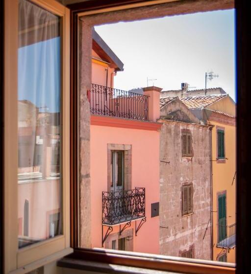 פנסיון La Vecchia Torre