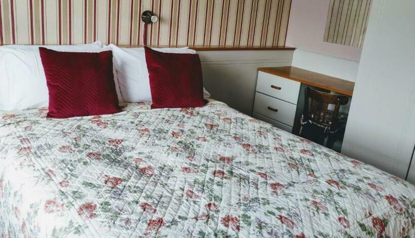 بنسيون Teac Campbell Guesthouse