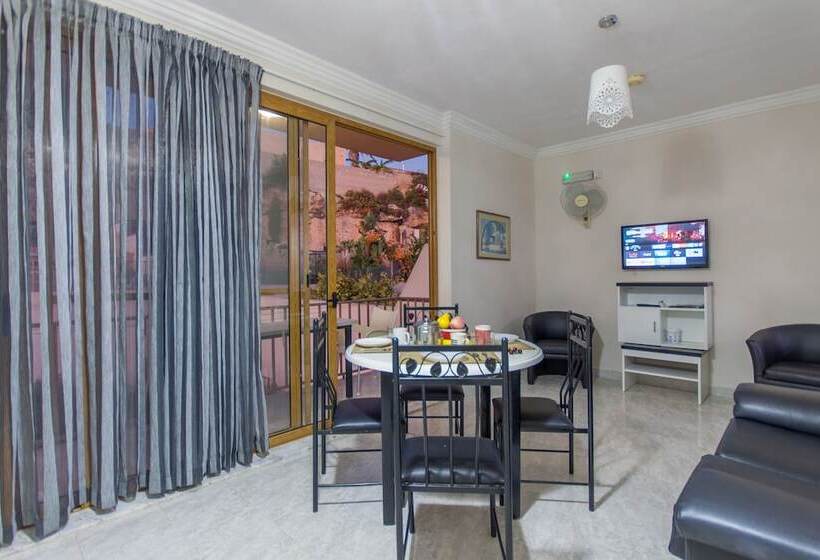 Pool & Sea Merill Apartments Mellieha Happy Rentals