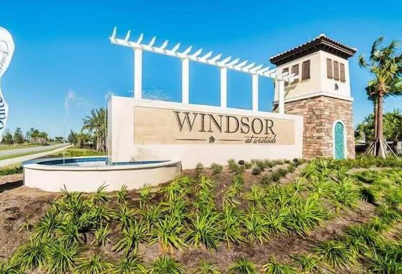 Stunning Lake View Themed Bedrooms With Comfortable And Sophisticated Decor 5ws886