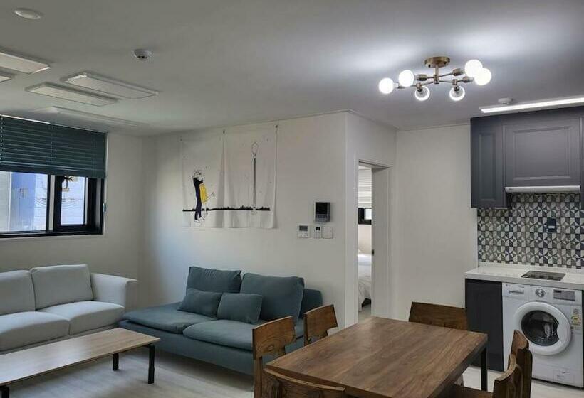 Xeromine Hostel Dongdaemun