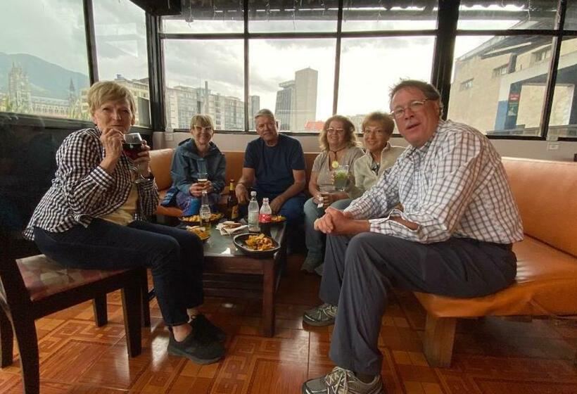 호스텔 Hostal La Guayunga Rooftop