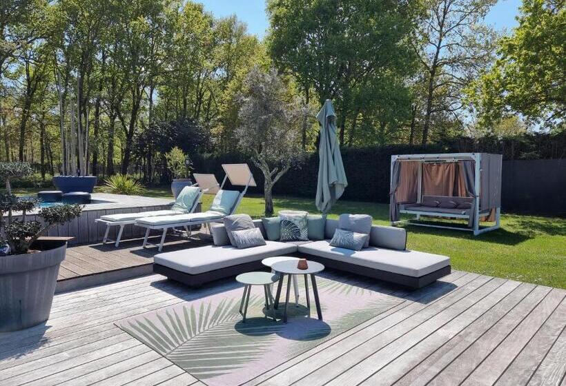 مبيت وإفطار La Parenthese Du Las