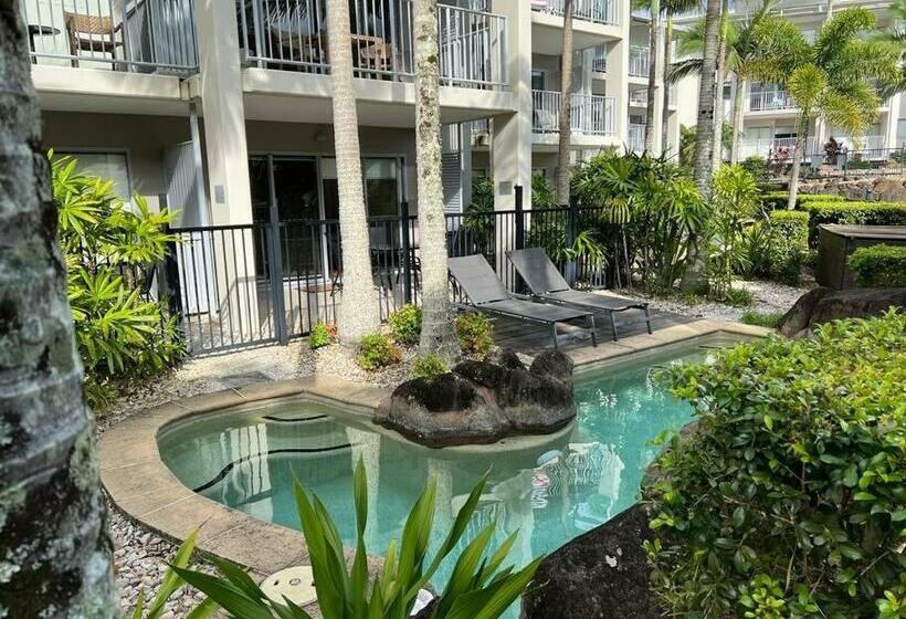 Cosy Hotel Room With Plunge Pool At Kingscliff Salt Beach Resort And Spa