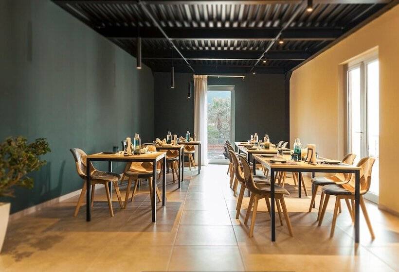 酒店 Luna Nova Rooms