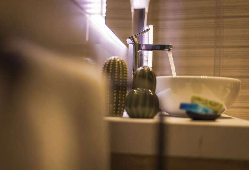 酒店 Luna Nova Rooms