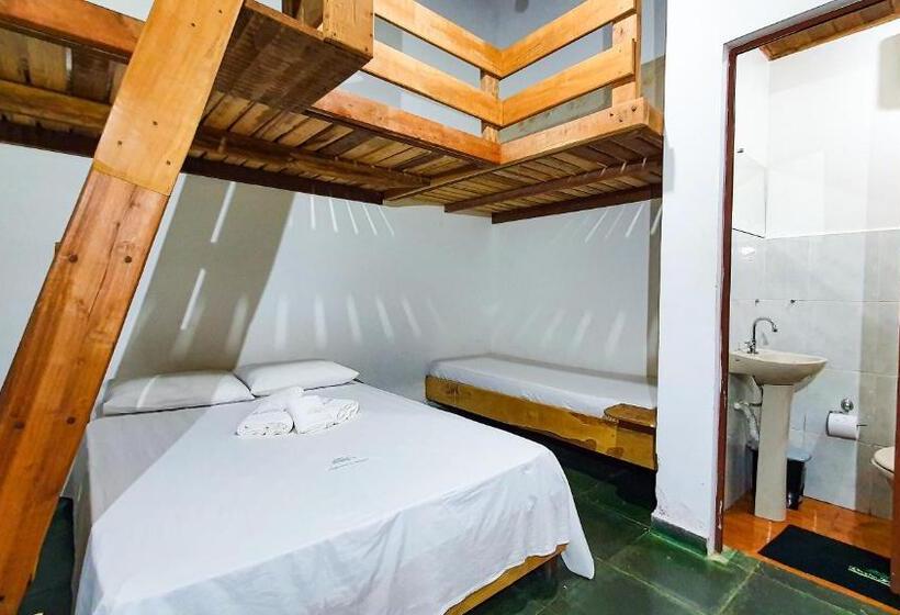 فندق Rancho Hanna   Pousada, Camping E Comidaria