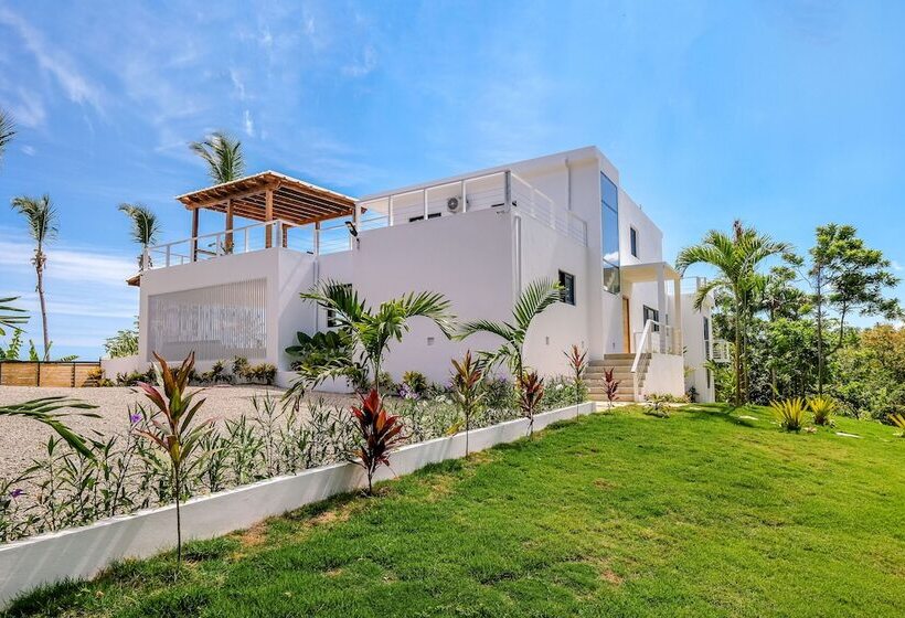Magnificent New Modern Villa With Sea View 5 Bedrooms