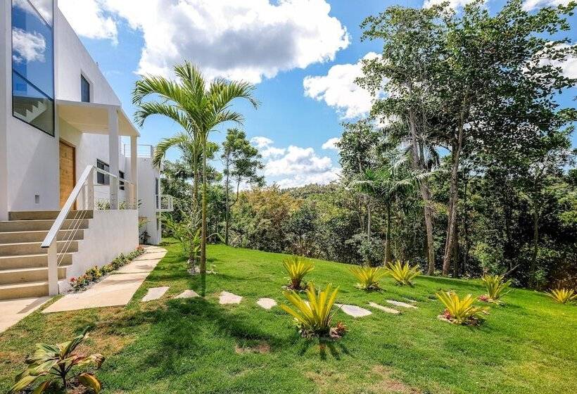 Magnificent New Modern Villa With Sea View 5 Bedrooms