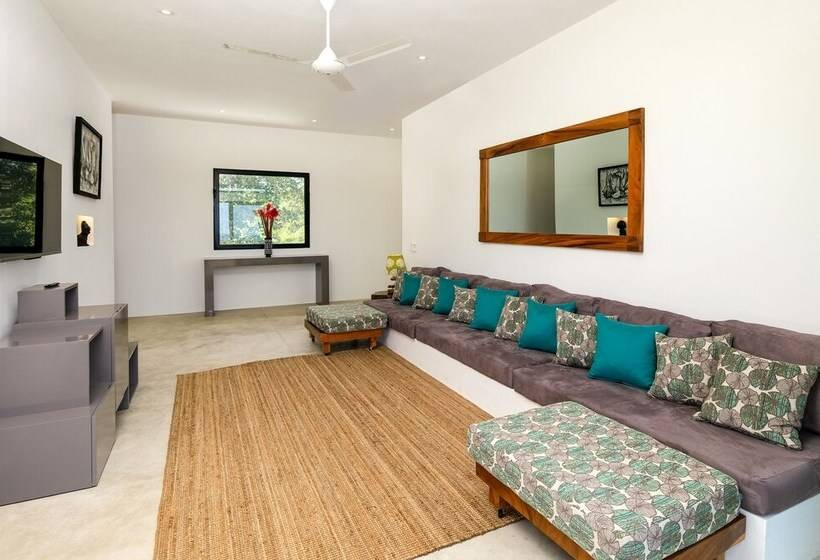 Magnificent New Modern Villa With Sea View 5 Bedrooms