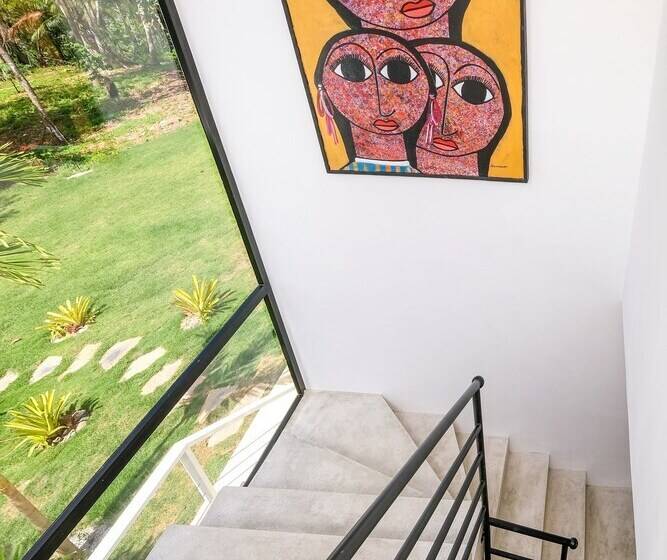 Magnificent New Modern Villa With Sea View 5 Bedrooms